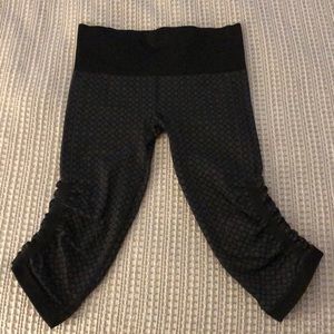 Lululemon under the knee crops